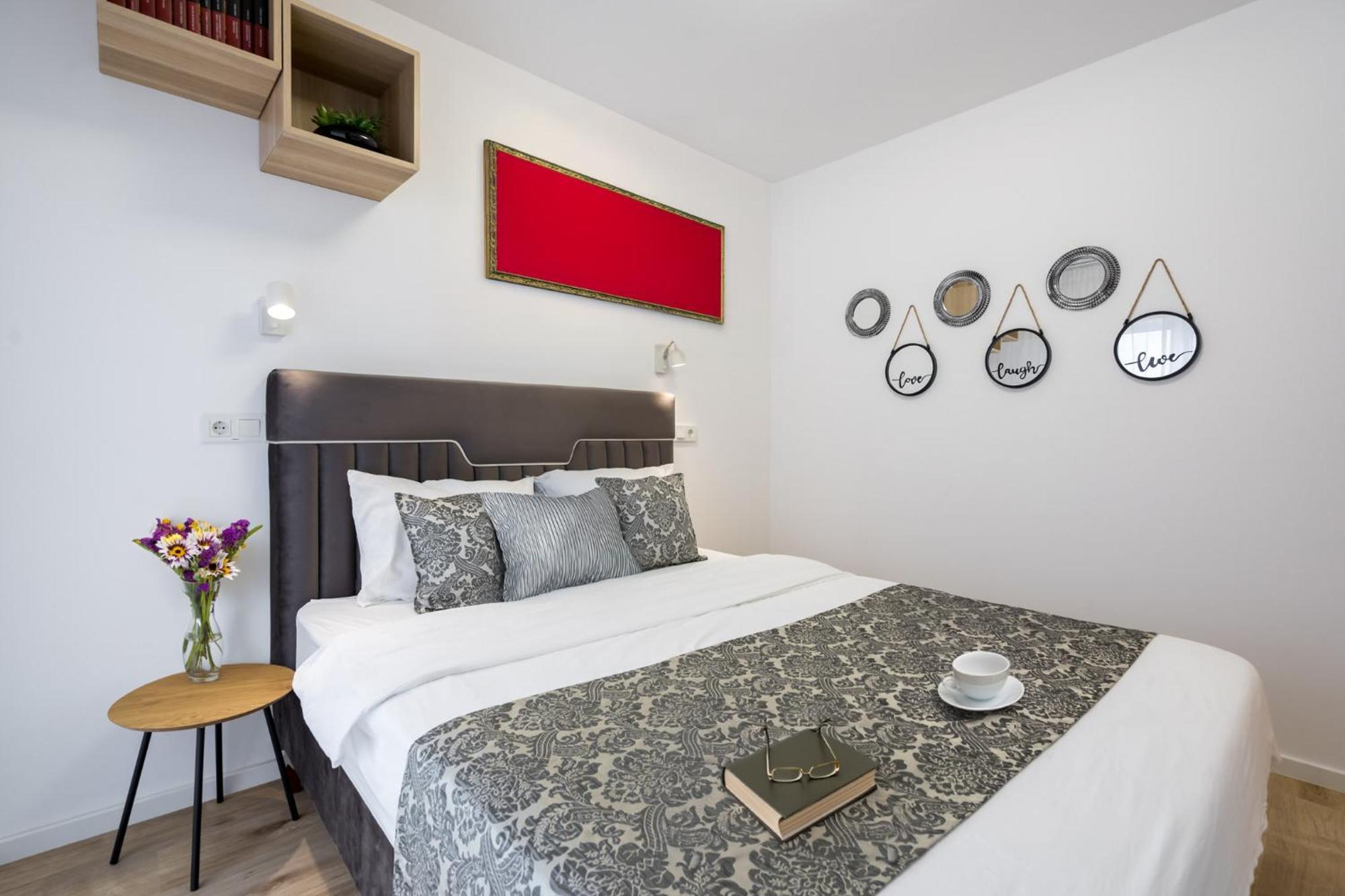 Breeze - Modern Escape In Pipera Lejlighed Bukarest Eksteriør billede