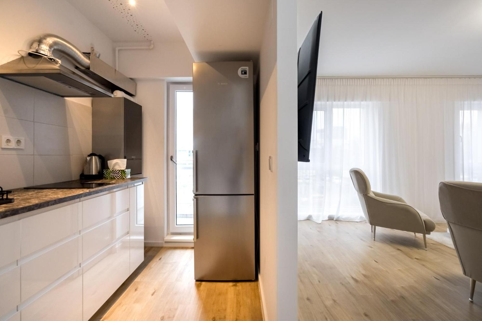 Breeze - Modern Escape In Pipera Lejlighed Bukarest Eksteriør billede