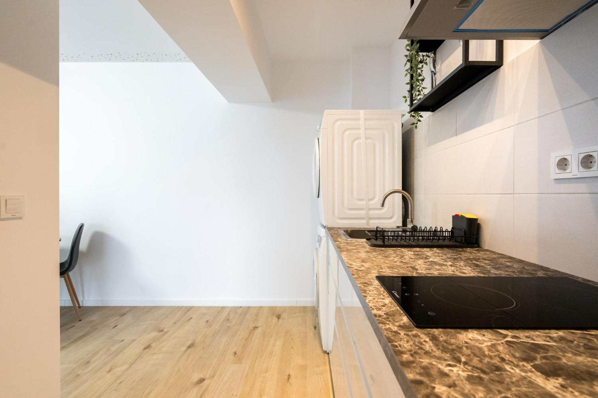 Breeze - Modern Escape In Pipera Lejlighed Bukarest Eksteriør billede